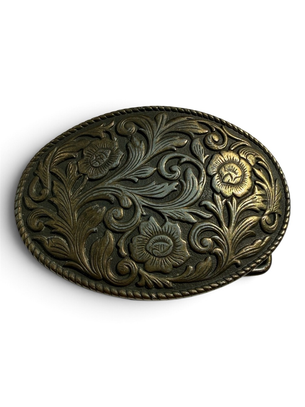 *Vintage* Ornate Floral Embossed Belt Buckle